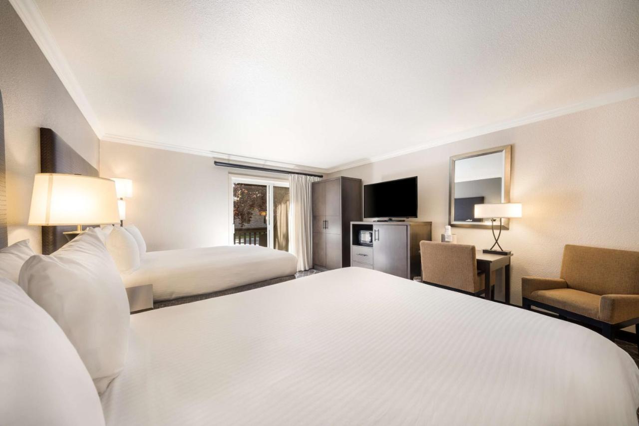 Best Western Danville Sycamore Inn Екстериор снимка