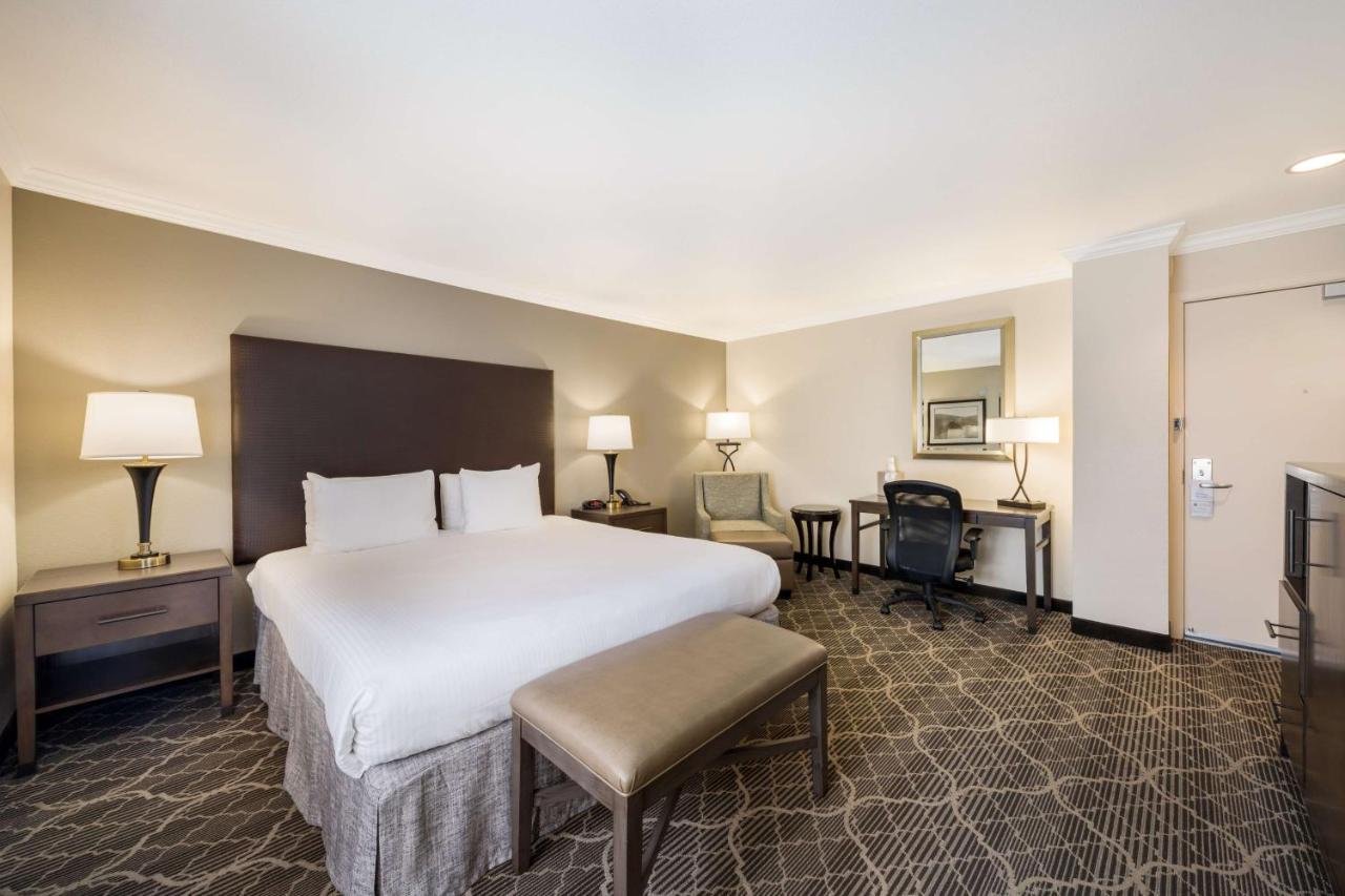 Best Western Danville Sycamore Inn Екстериор снимка